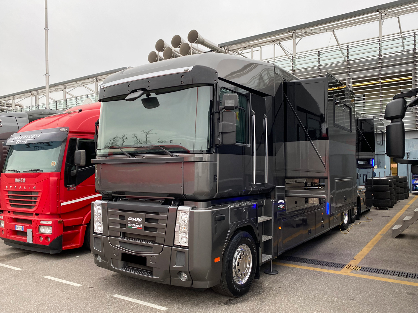 Cesaro_Group_Event_Road_Truck_Rent_Luxury_Motorhome_Motorhome_Europeo(8).jpg